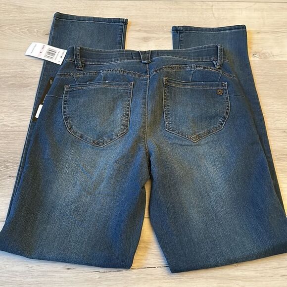 Democracy Women's Ab‎ Solution Straight Leg Jean Sz 6  NWT - Picture 6 of 6